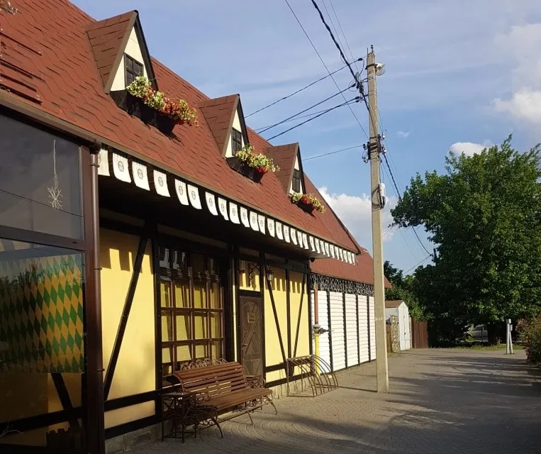 Интерьер пивного ресторана Баварус